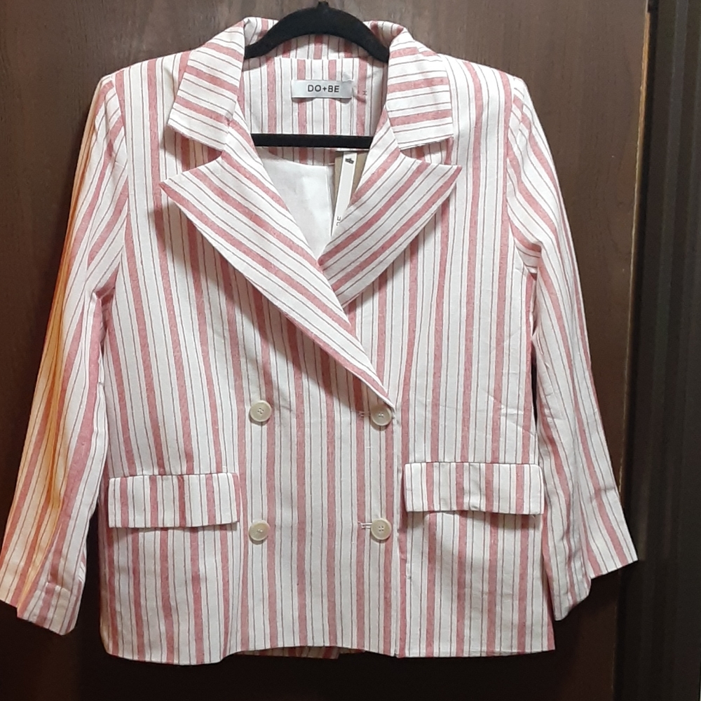 NWT DO + BE linen blend striped blazer
